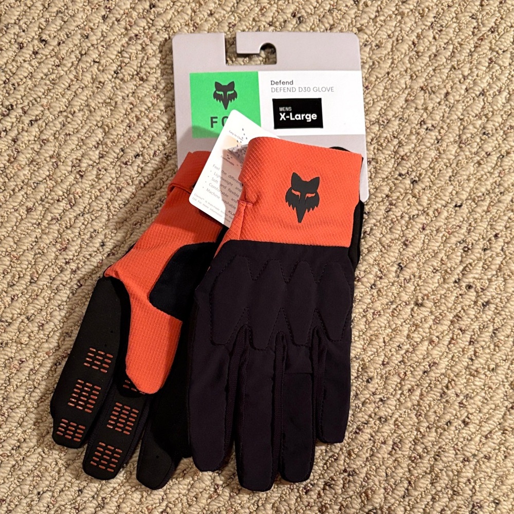 Fox Defend D3O Gloves - Black and Orange